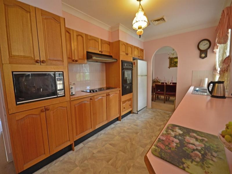 16 Norma Close, Bargo NSW 2574