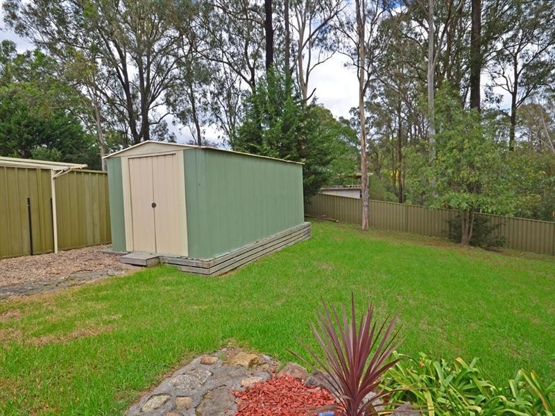 11 Winpara Close, Tahmoor NSW 2573