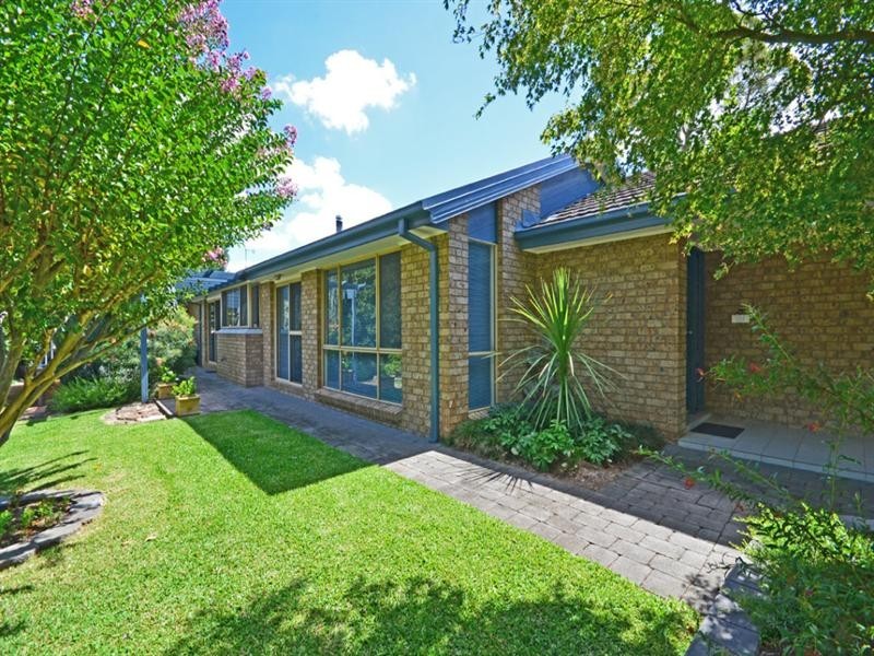 7 Tarrant Close, Picton NSW 2571