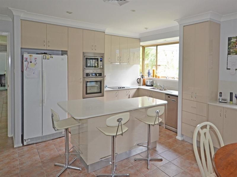 7 Tarrant Close, Picton NSW 2571