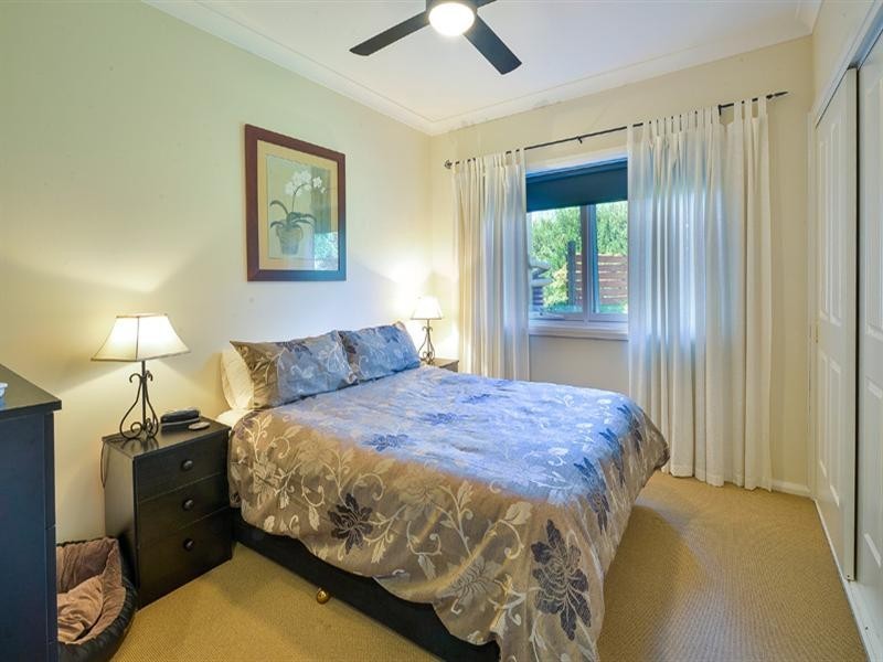 13 Davies Place, Picton NSW 2571