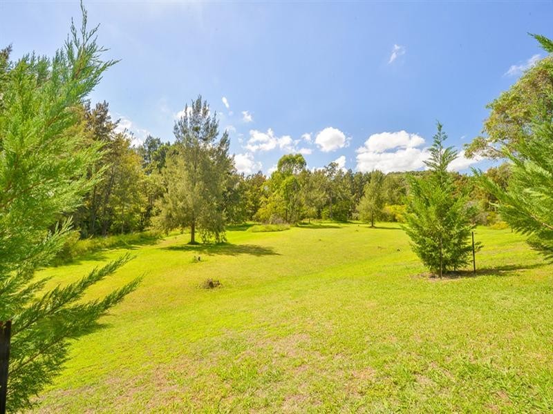 13 Davies Place, Picton NSW 2571