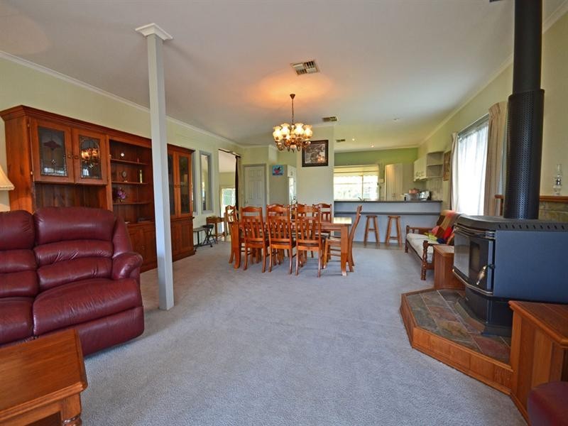 28 Dunlop Place, Picton NSW 2571