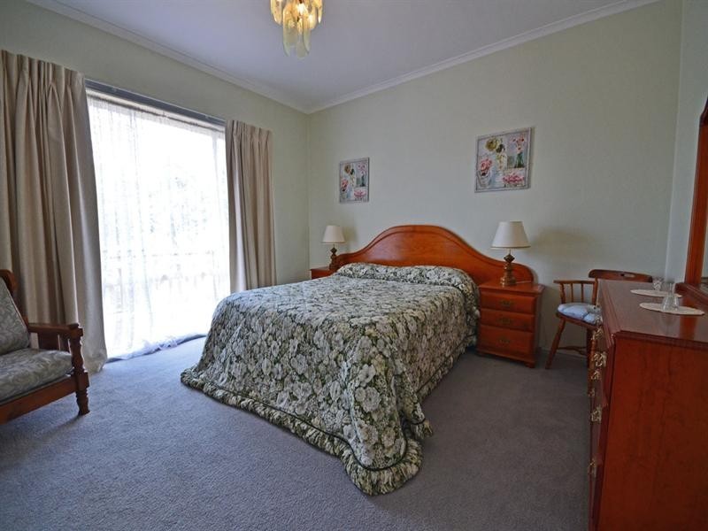 28 Dunlop Place, Picton NSW 2571