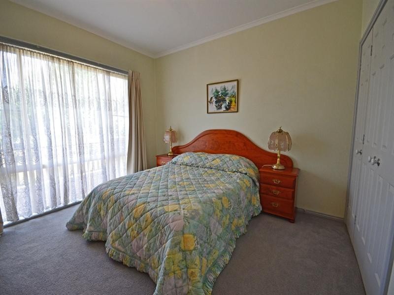 28 Dunlop Place, Picton NSW 2571