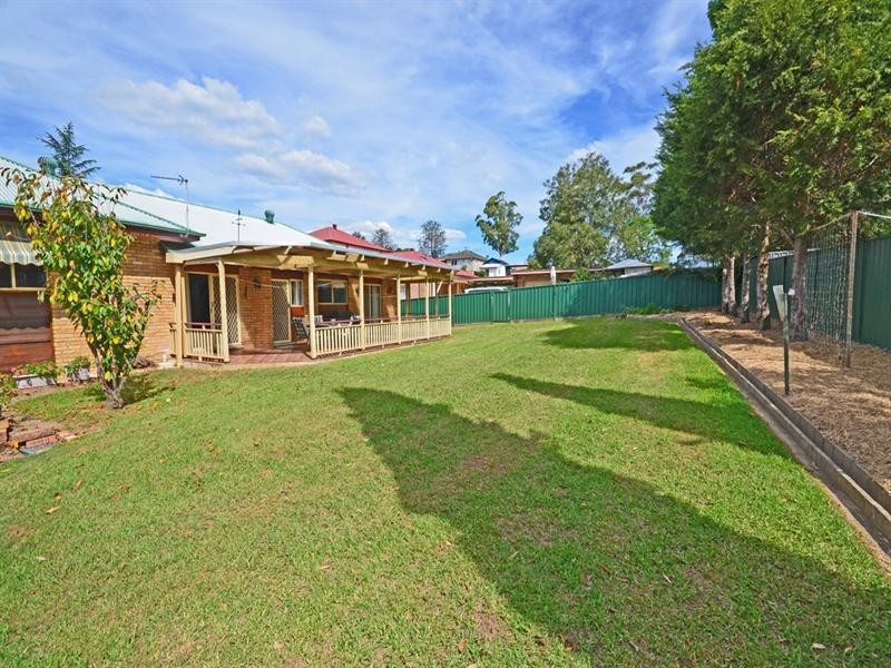 28 Dunlop Place, Picton NSW 2571