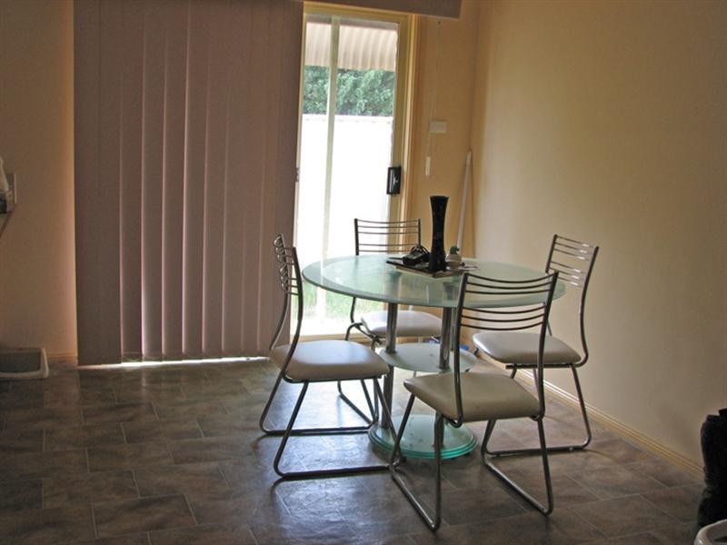 5/17 North Street, Thirlmere NSW 2572