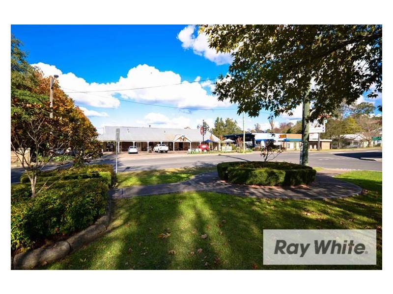 1 Picton Avenue, Picton NSW 2571