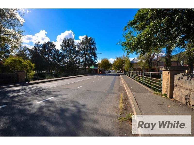 1 Picton Avenue, Picton NSW 2571