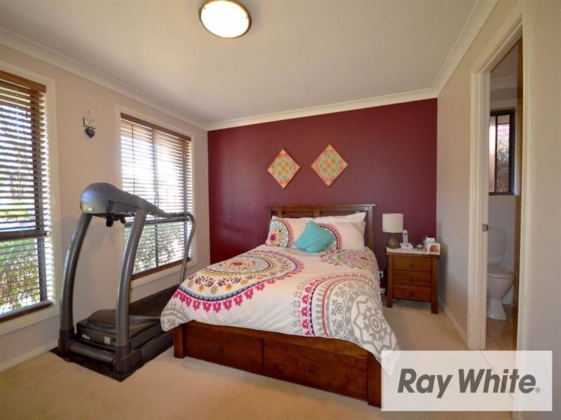 8 Ayrshire Gardens, Picton NSW 2571