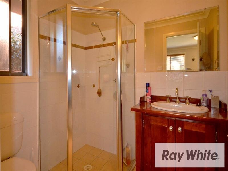 8 Ayrshire Gardens, Picton NSW 2571