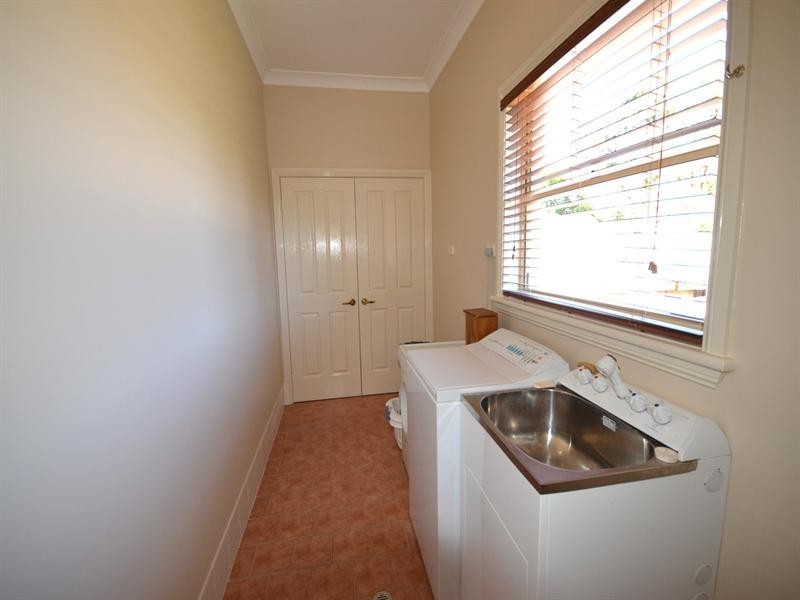 23 Carlton Road, Thirlmere NSW 2572