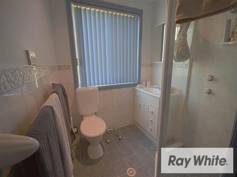 5 Whitfield Place, Picton NSW 2571