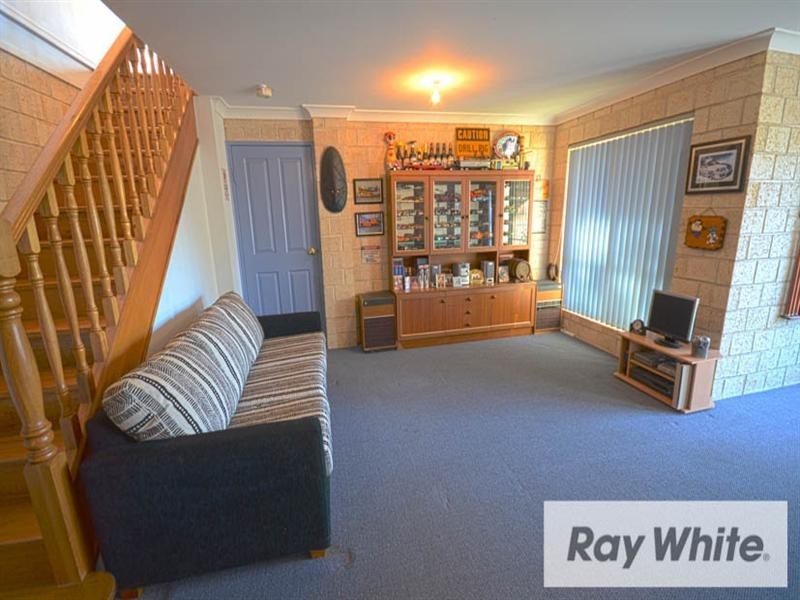 5 Whitfield Place, Picton NSW 2571