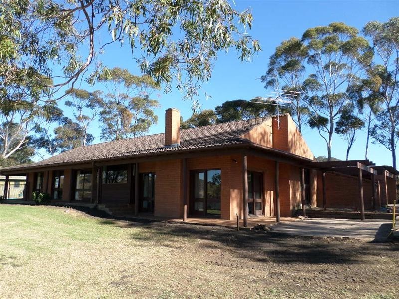 35 Cummins Road, Menangle NSW 2568