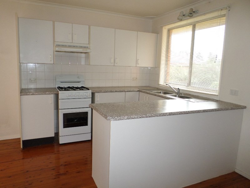 18 York Street, Tahmoor NSW 2573