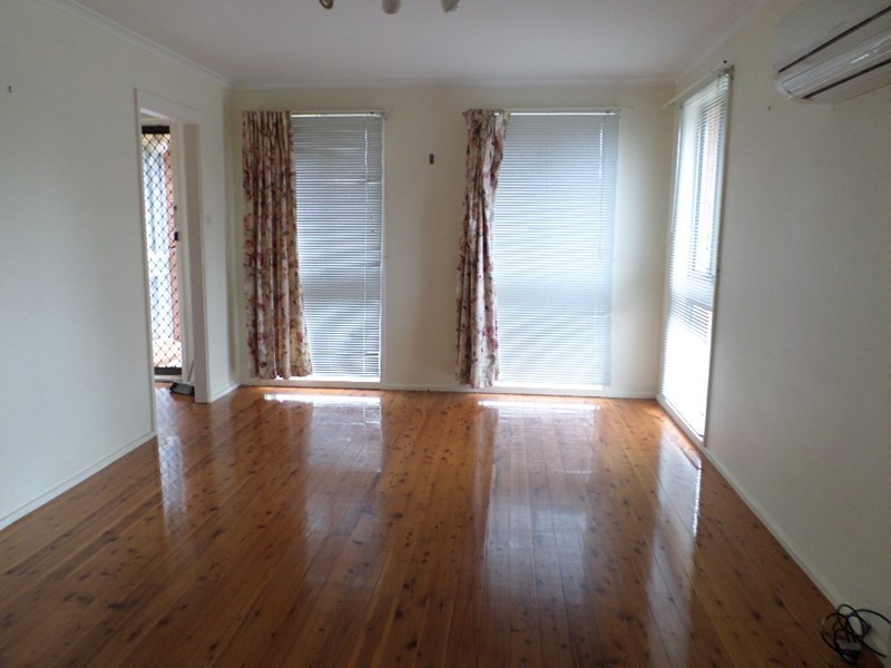 18 York Street, Tahmoor NSW 2573