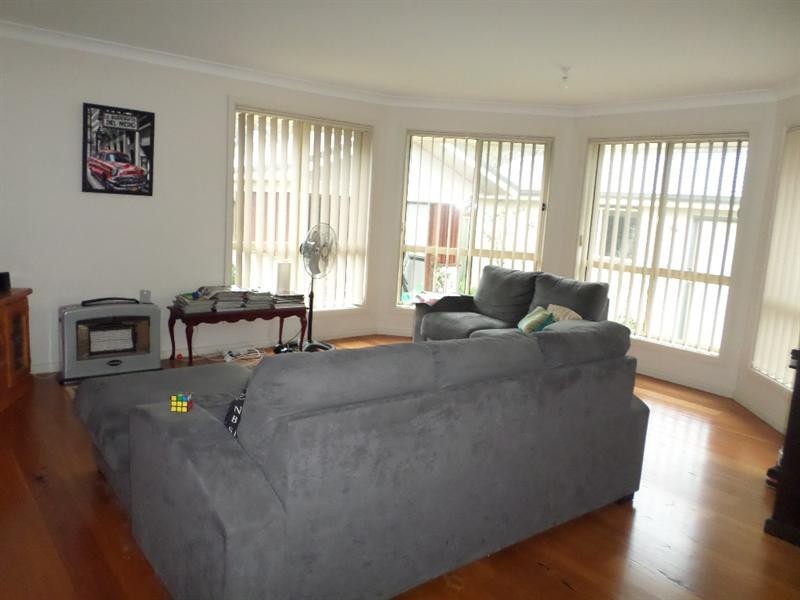 16B Antill Street, Thirlmere NSW 2572