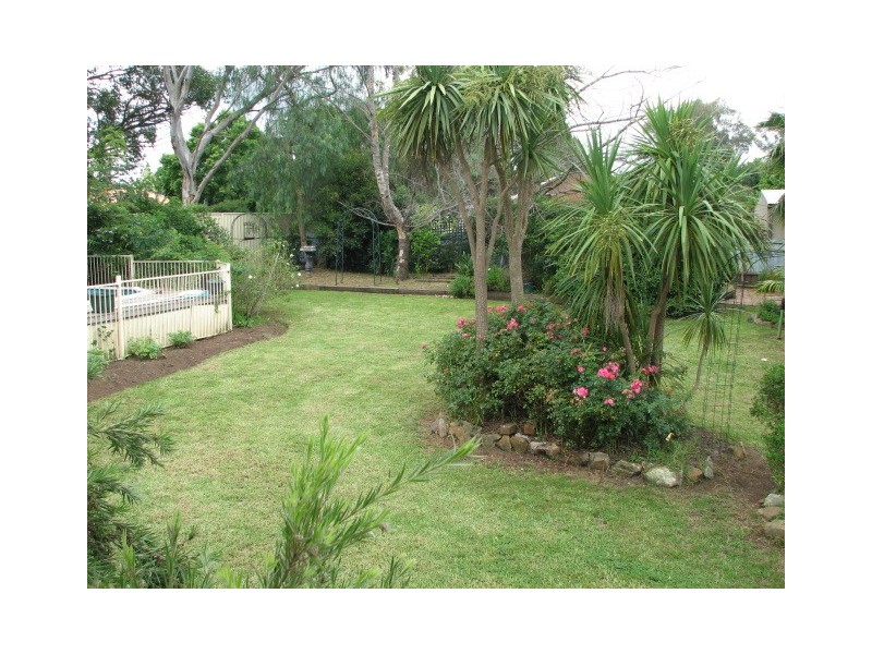 7 South Street, Thirlmere NSW 2572