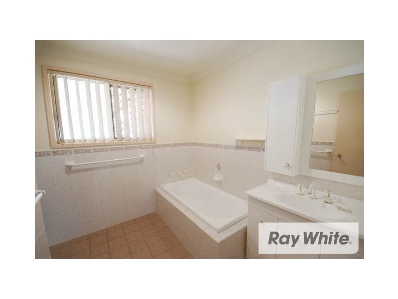 7 Haddon Place, Picton NSW 2571