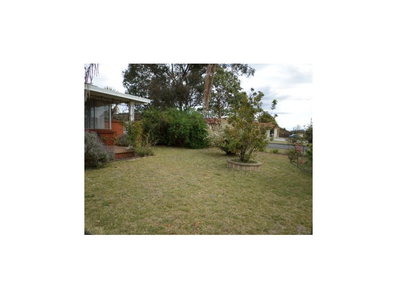 48 Thirlmere Way, Tahmoor NSW 2573