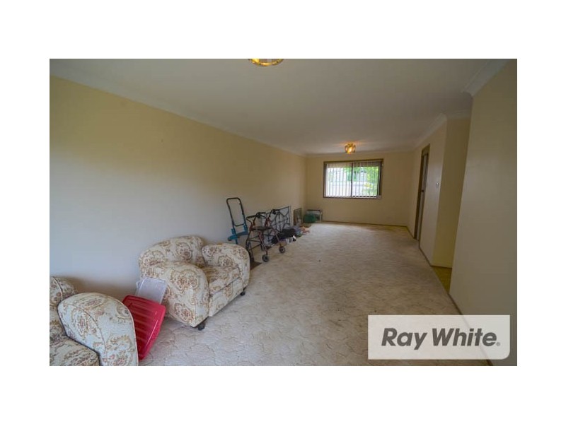 4 Grandview Parade, Hill Top NSW 2575