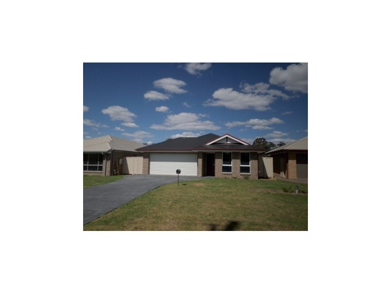 10A George Street, Tahmoor NSW 2573