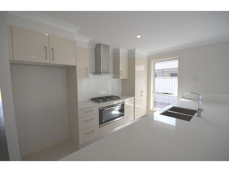 10A George Street, Tahmoor NSW 2573