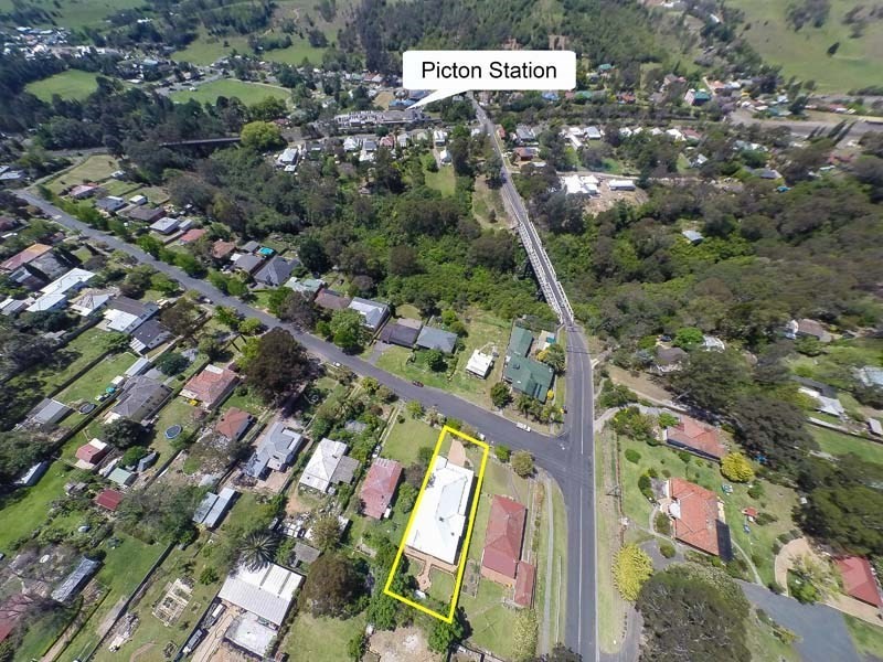 65 Lumsdaine Street, Picton NSW 2571