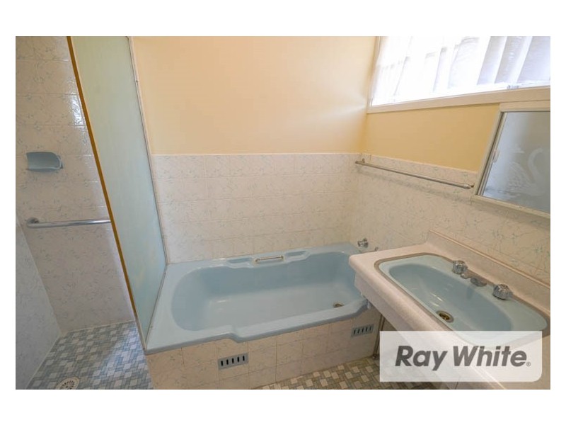 95 Remembrance Drive, Tahmoor NSW 2573