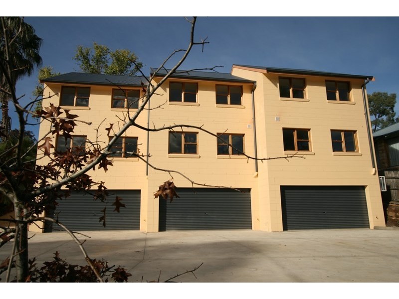 207 Menangle Street, Picton NSW 2571