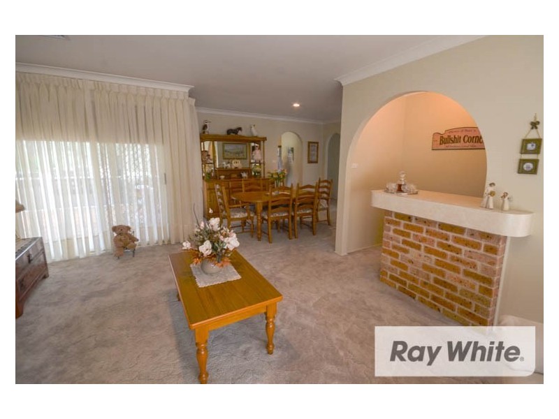 28 Lloyds Way, Bargo NSW 2574