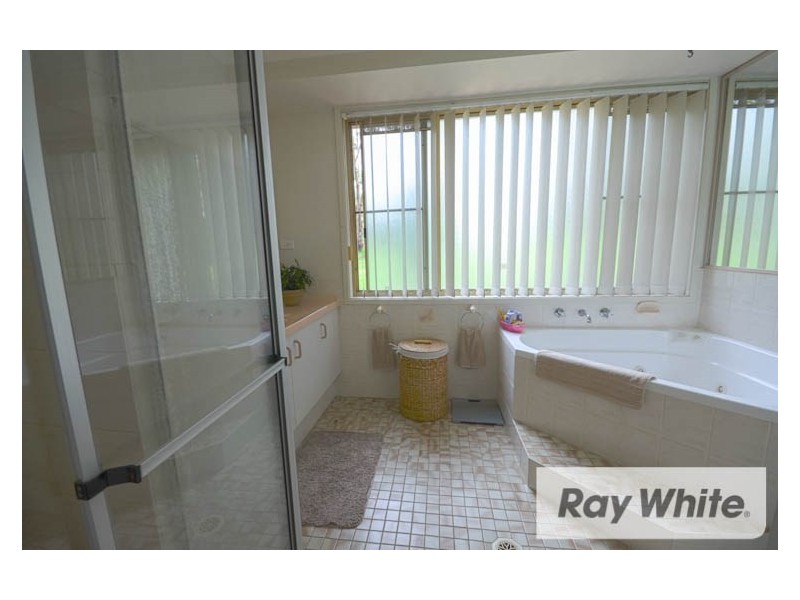 28 Lloyds Way, Bargo NSW 2574