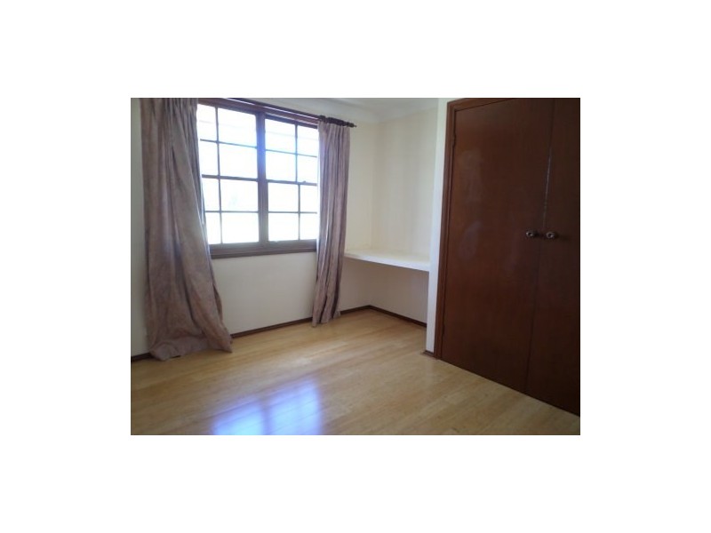 386 Oaks Road, Thirlmere NSW 2572