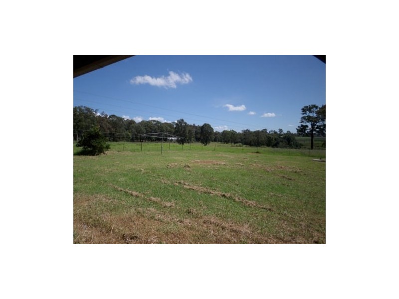 386 Oaks Road, Thirlmere NSW 2572