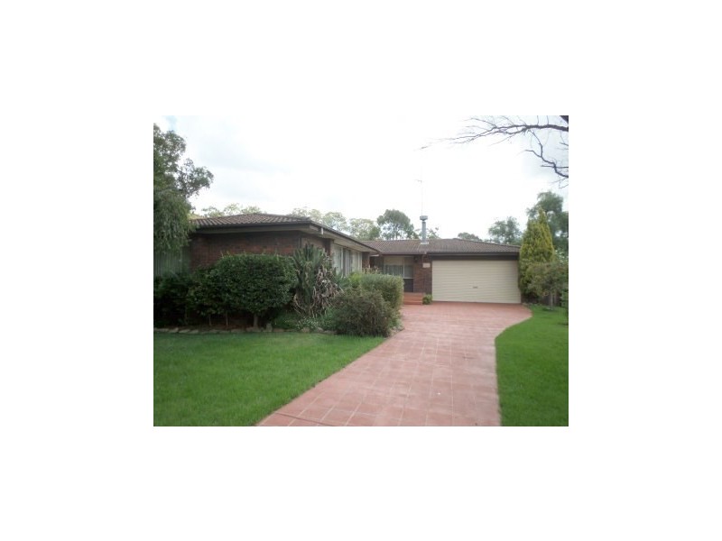 7 Elizabeth Street, Picton NSW 2571