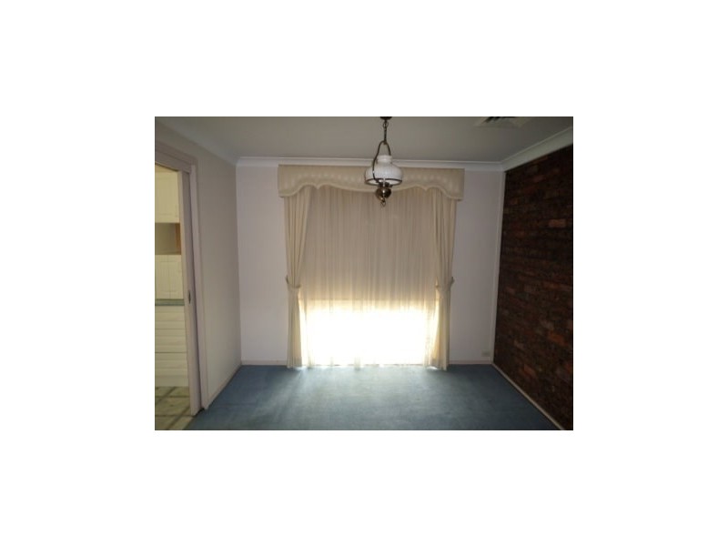 7 Elizabeth Street, Picton NSW 2571