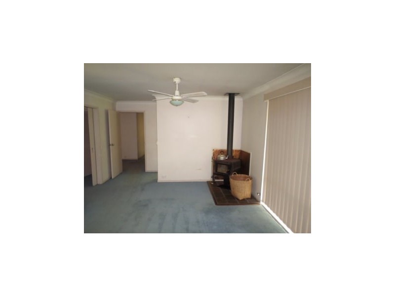 7 Elizabeth Street, Picton NSW 2571