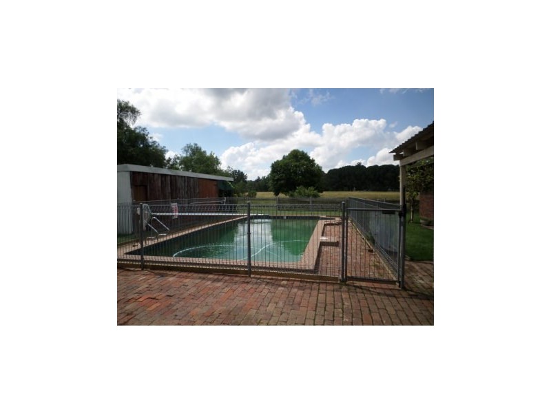 7 Elizabeth Street, Picton NSW 2571