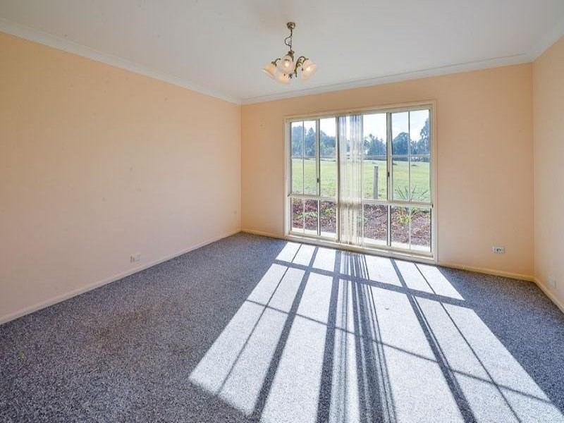 106 Camden Road, Douglas Park NSW 2569