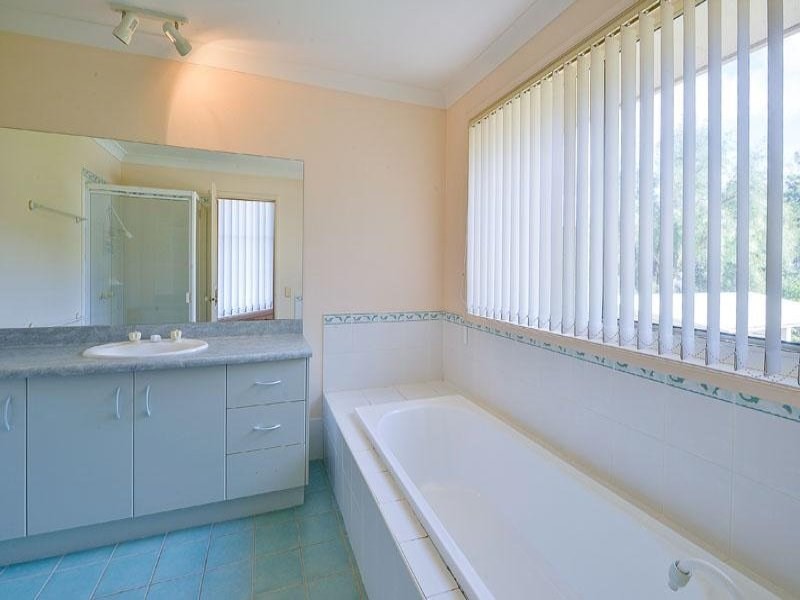 106 Camden Road, Douglas Park NSW 2569