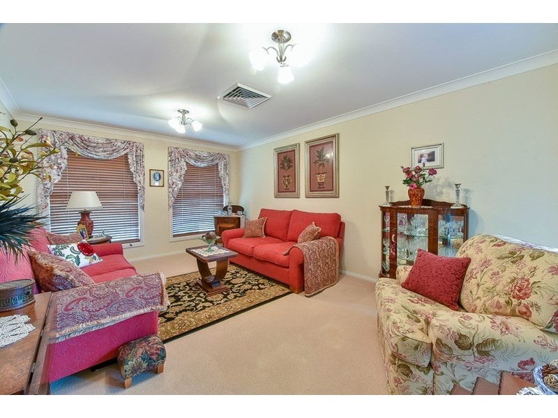 28 Hereford Way, Picton NSW 2571