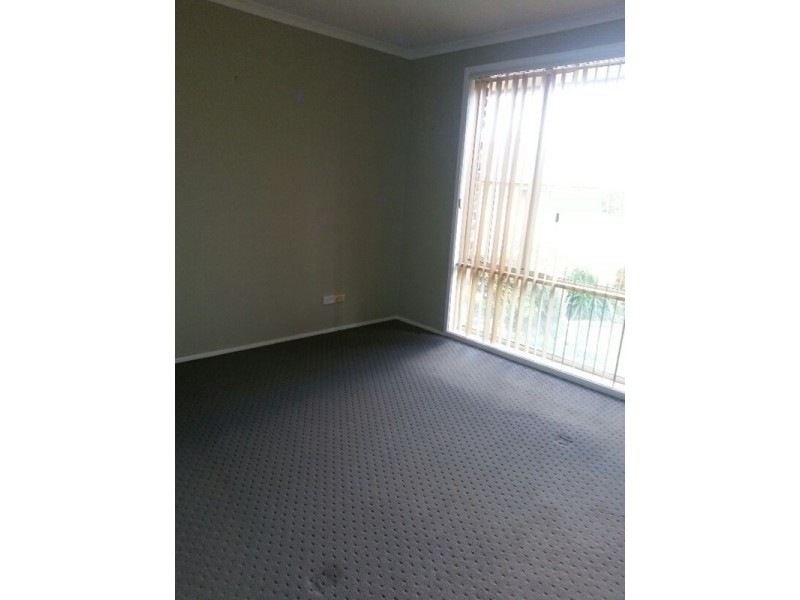 9 Laura Close, Bargo NSW 2574