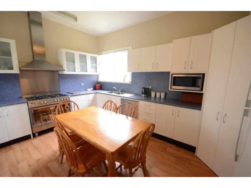 346 Argyle Street, Picton NSW 2571
