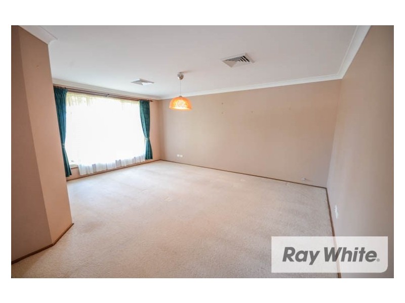 5 Laura Close, Bargo NSW 2574