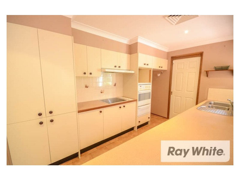 5 Laura Close, Bargo NSW 2574