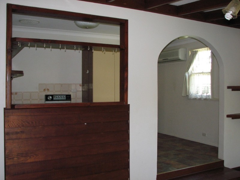 22 Campbell Street, Picton NSW 2571