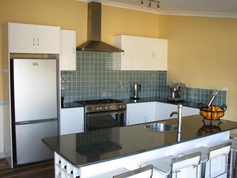 294 Argyle Street, Picton NSW 2571