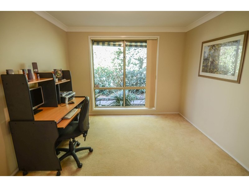 7 Baroo Street, Thirlmere NSW 2572