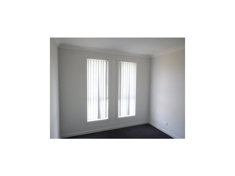 9 River Road, Tahmoor NSW 2573